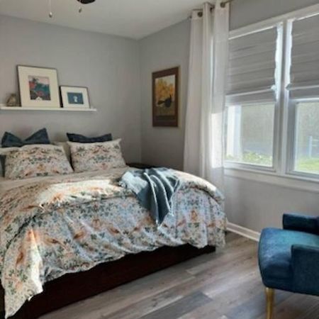 Chicks Beach Retreat Virginia Beach Exterior photo